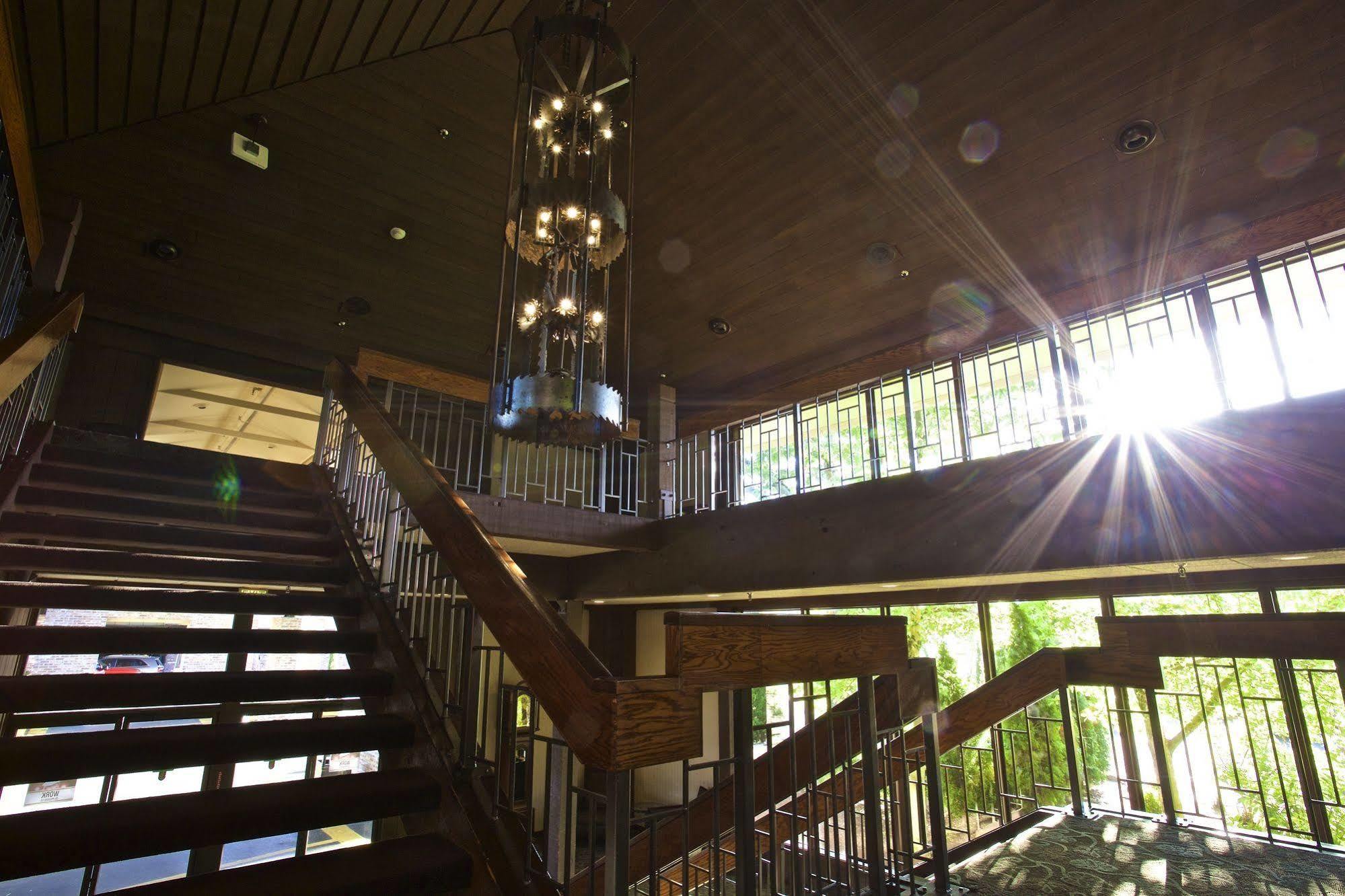 Valley River Inn Eugene/Springfield Exterior foto